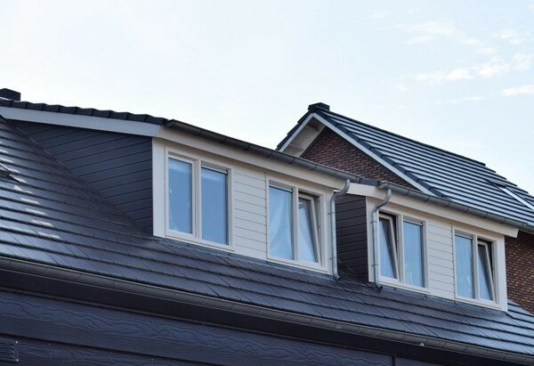 Speciale dakkapel pannendak 